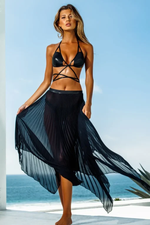 Sauvage Swimwear Shimmer & Shine*Black Strappy Slick Triangle
